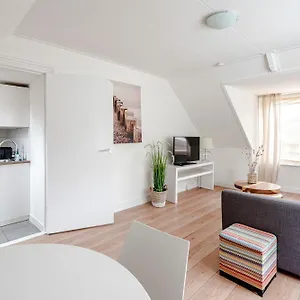 https://de-zandkorrel.zandvoort-hotels.com